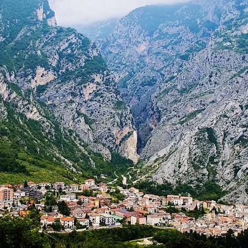 Fara San Martino: Nel canyon d’Abruzzo tra l’antico monastero e le sorgenti del Verde